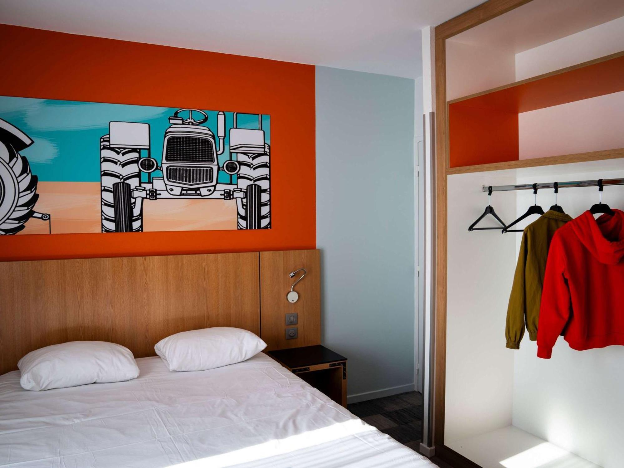 Ibis Styles Bourbon Lancy Hotel Ngoại thất bức ảnh