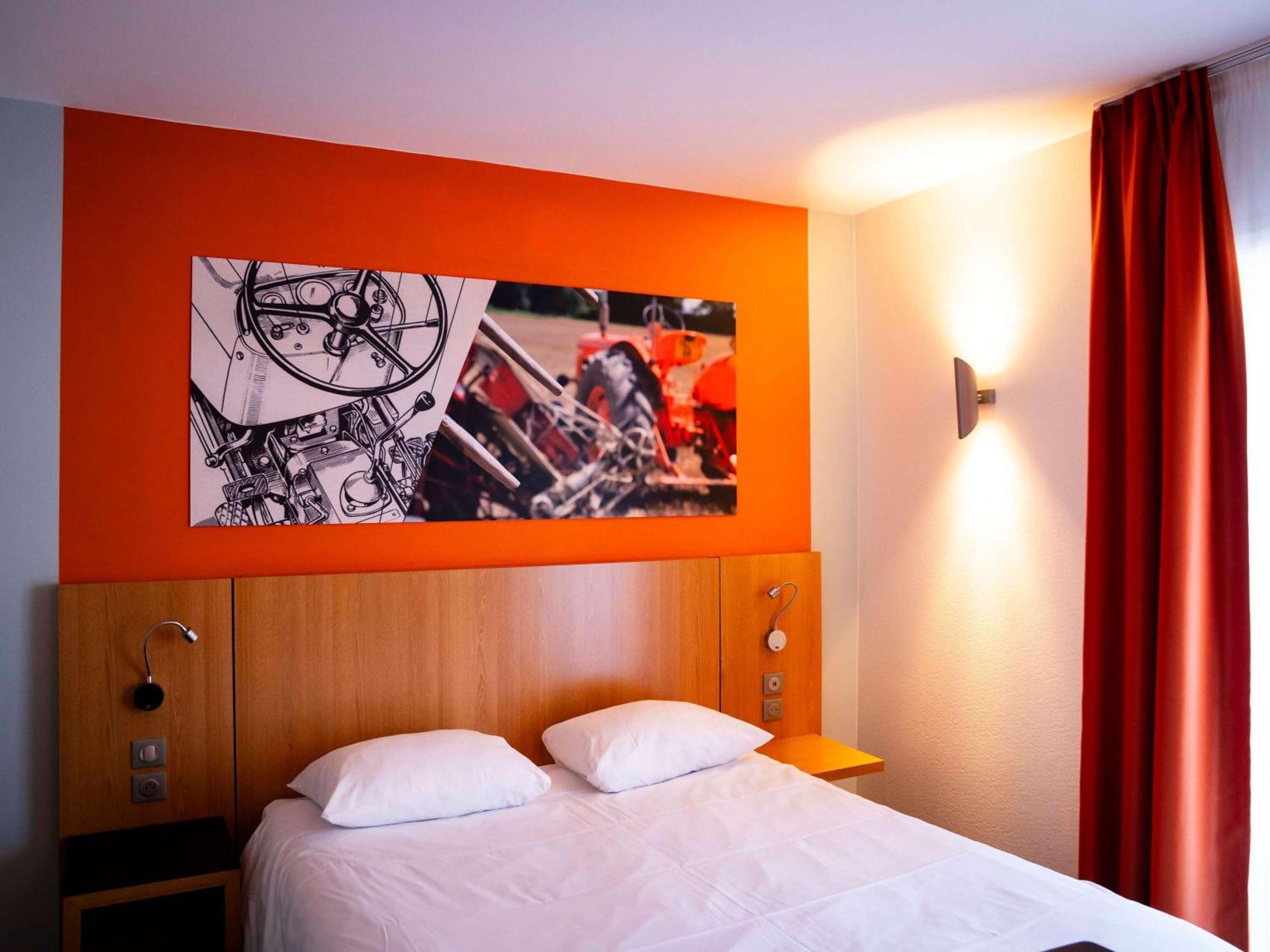 Ibis Styles Bourbon Lancy Hotel Ngoại thất bức ảnh